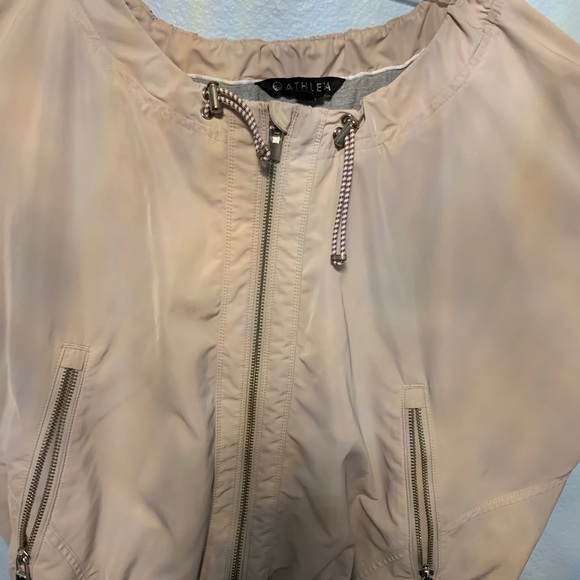 jacket - Picture 3 of 4